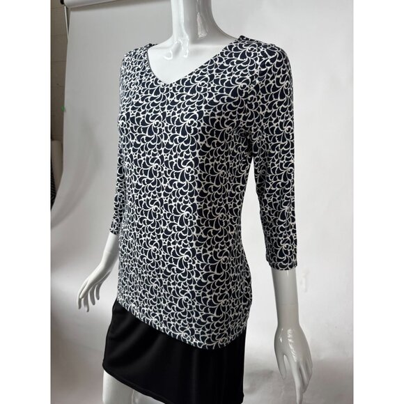 Black & White Floral Pattern Womens Top - Picture 10 of 16
